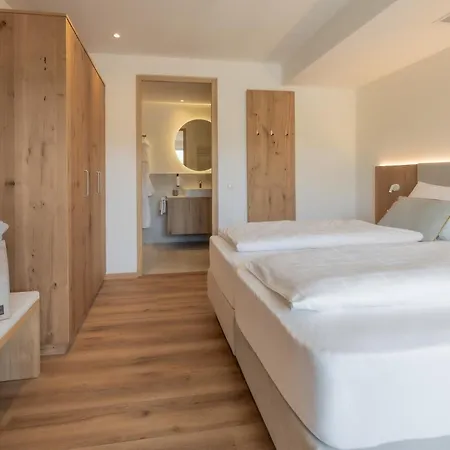 Laurena Aparthotel Near Brixen-3